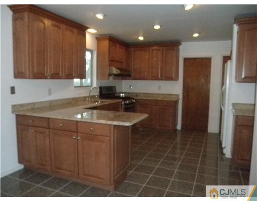 10 Academic Road East Brunswick, NJ 08816 - Photo 5 of 18 Gallery Image 5