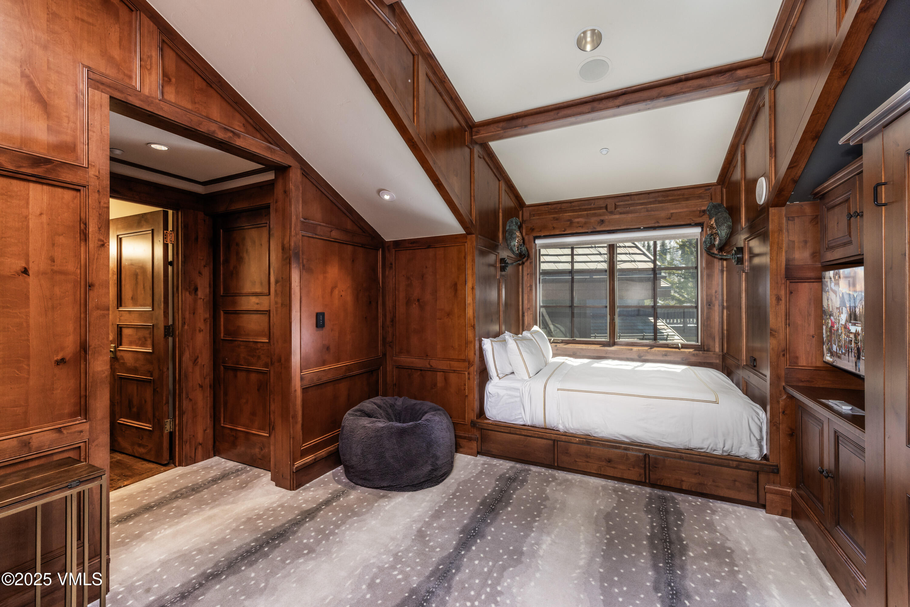 1 Willow Bridge Road, Unit 42 Vail, CO 81657 - Photo 12 of 72 Bedroom four