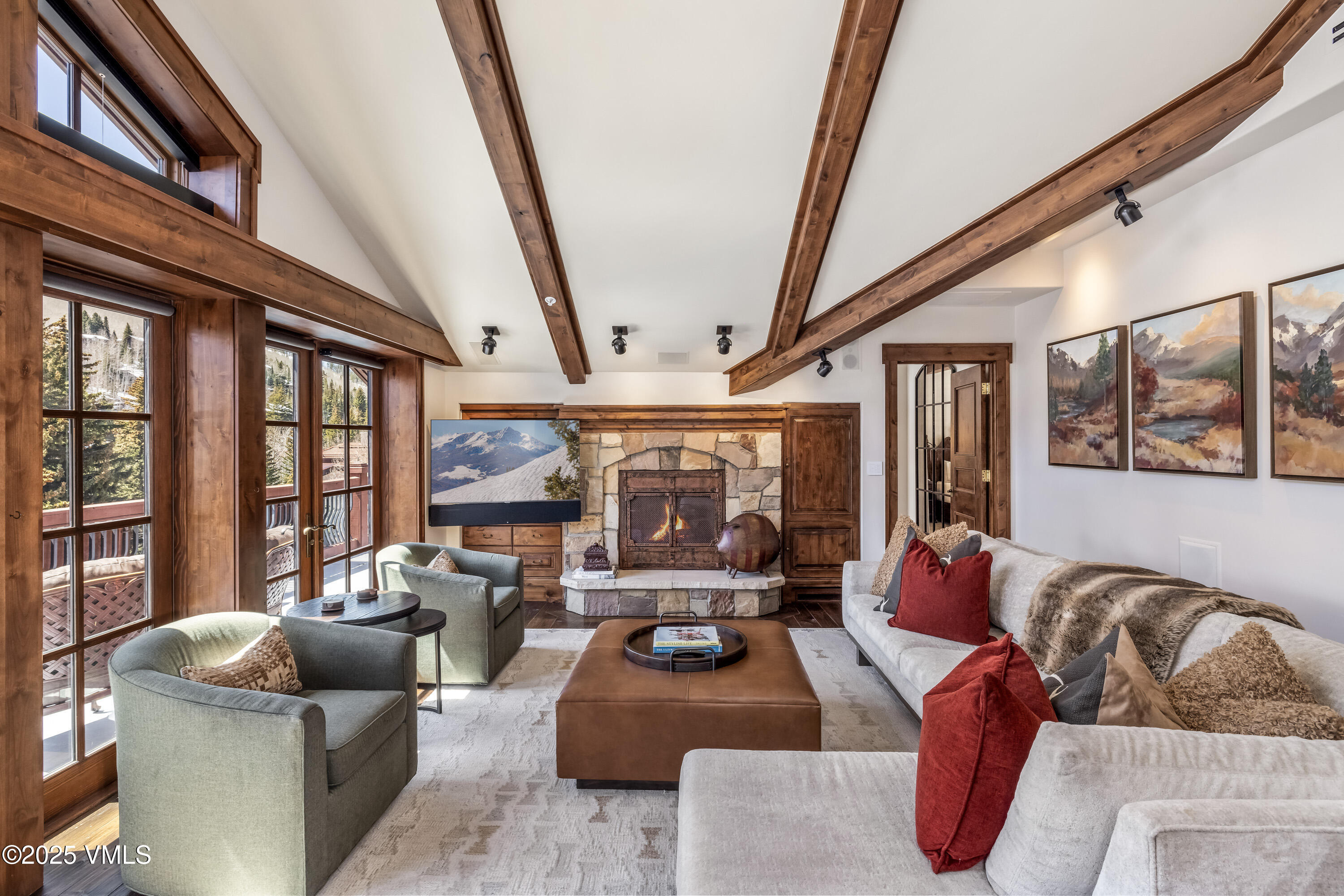 1 Willow Bridge Road, Unit 42 Vail, CO 81657 - Photo 26 of 72 great room