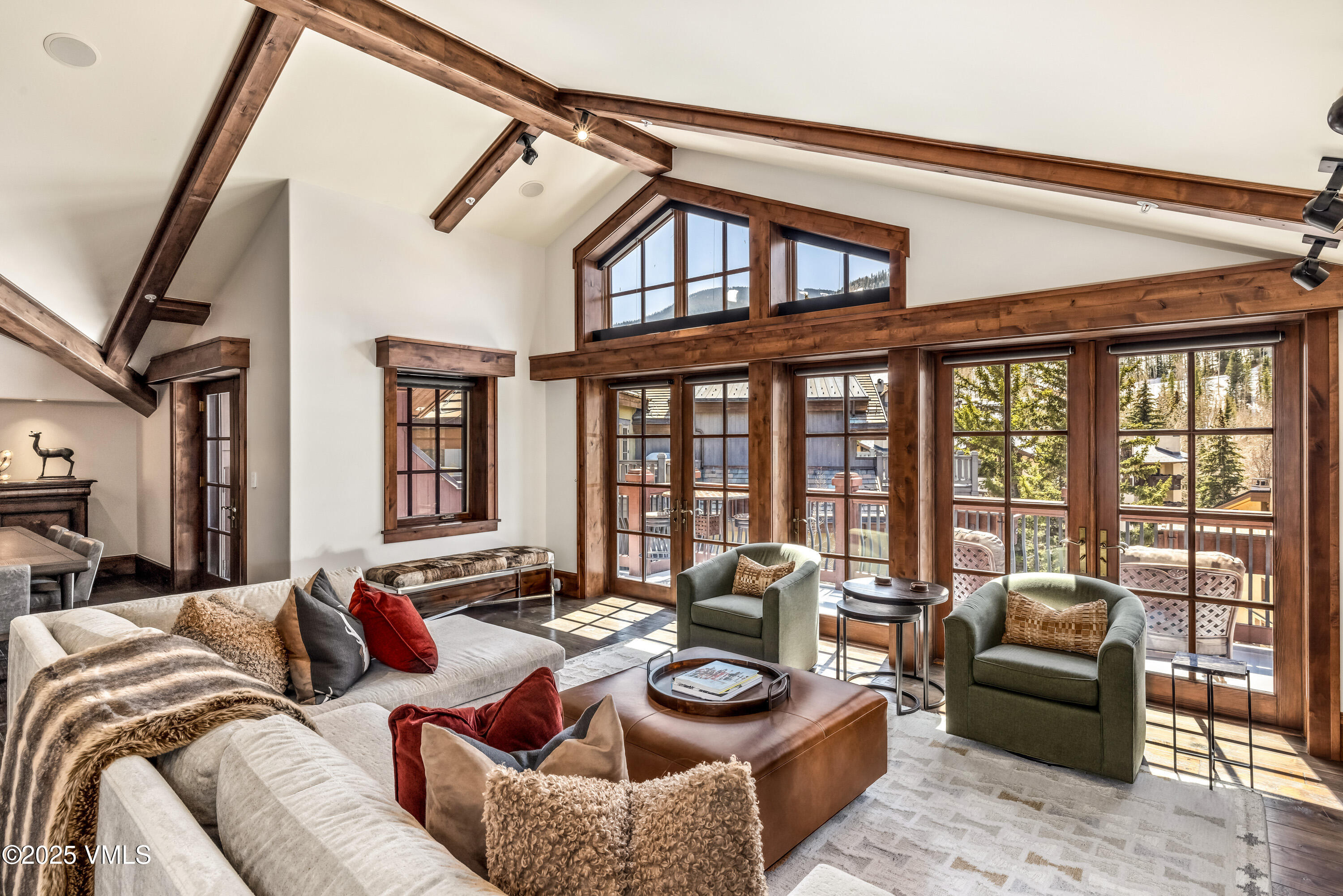 1 Willow Bridge Road, Unit 42 Vail, CO 81657 - Photo 8 of 72 great room