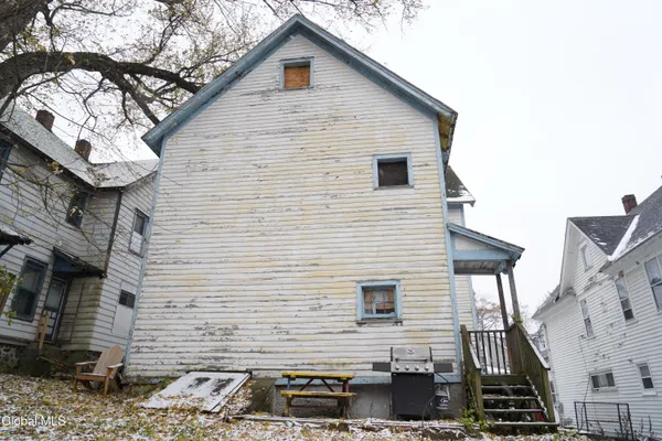 $95,000 | 97 South Judson Street, Gloversville, NY 12078