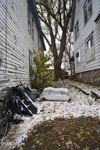 $95,000 | 97 South Judson Street, Gloversville, NY 12078