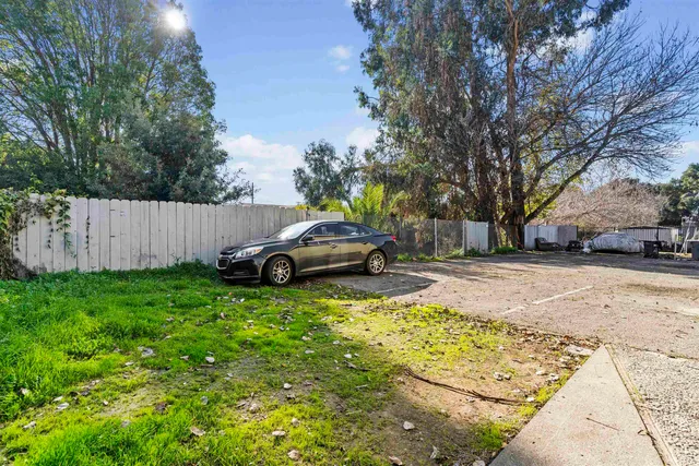 $849,999 | 128 Catron Drive, Oakland, CA 94603