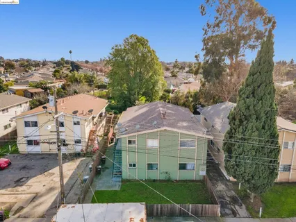 a view of a large building