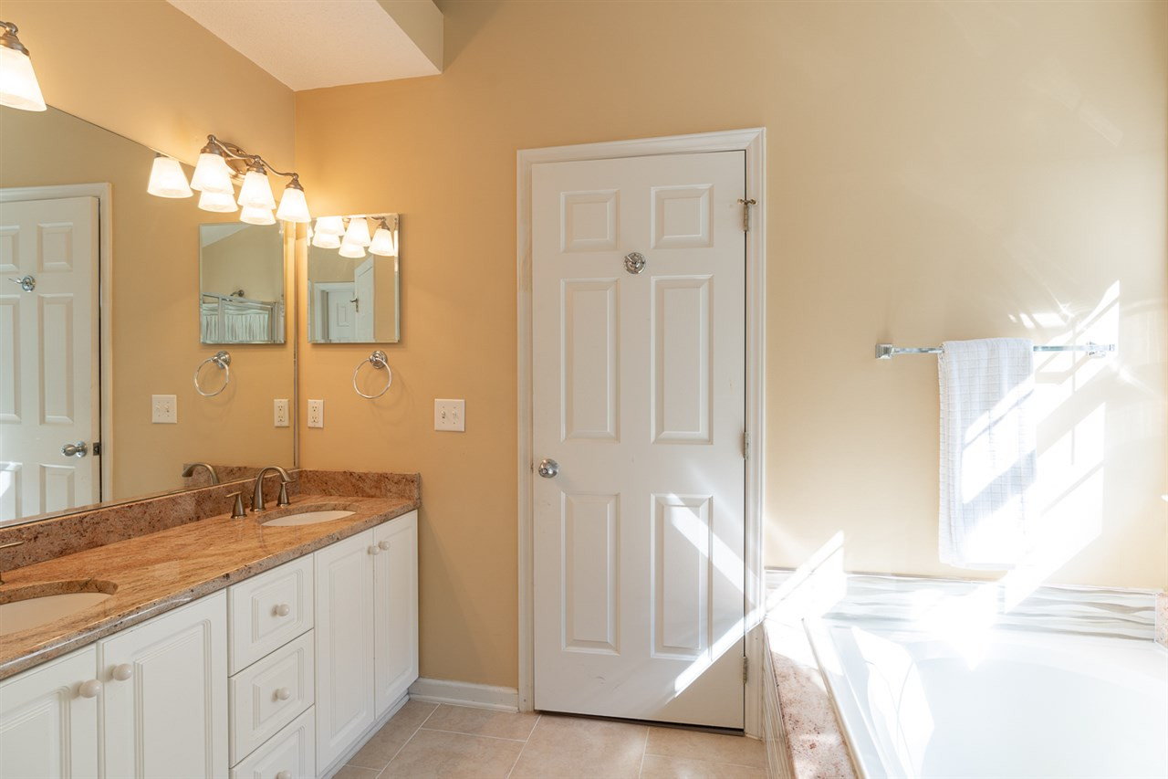 12220 Breton Lane Raleigh, NC 27613 - Photo 20 of 30 Photo 20