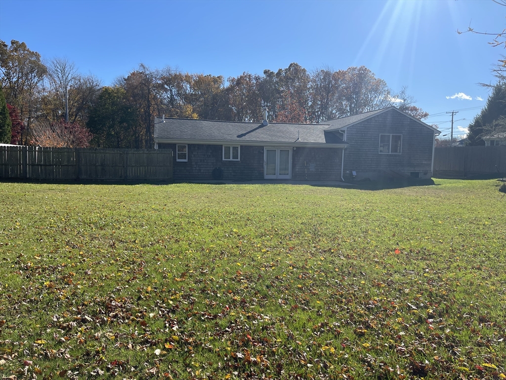 14 Glendale Road Tiverton, RI 02878 - Photo 33 of 36 Gallery Image 33