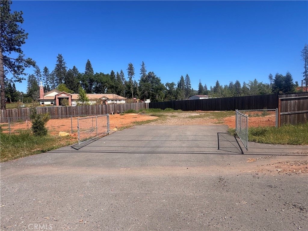 6372 Pentz Road Paradise, CA 95969 - Photo 2 of 8