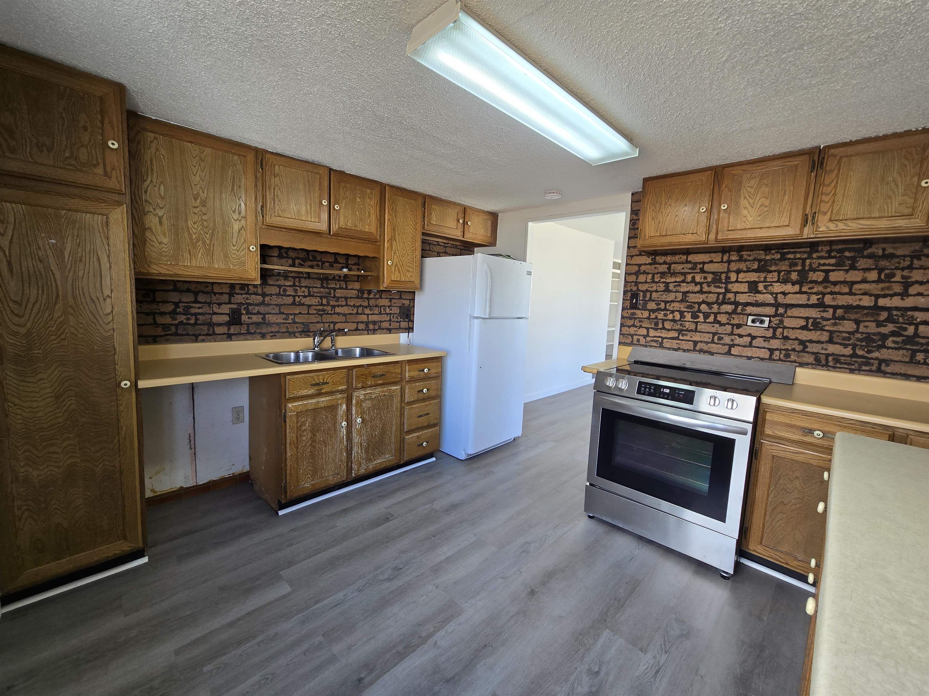 1840 Rood Avenue Grand Junction, CO 81501 - Photo 7 of 42 Gallery Image 7