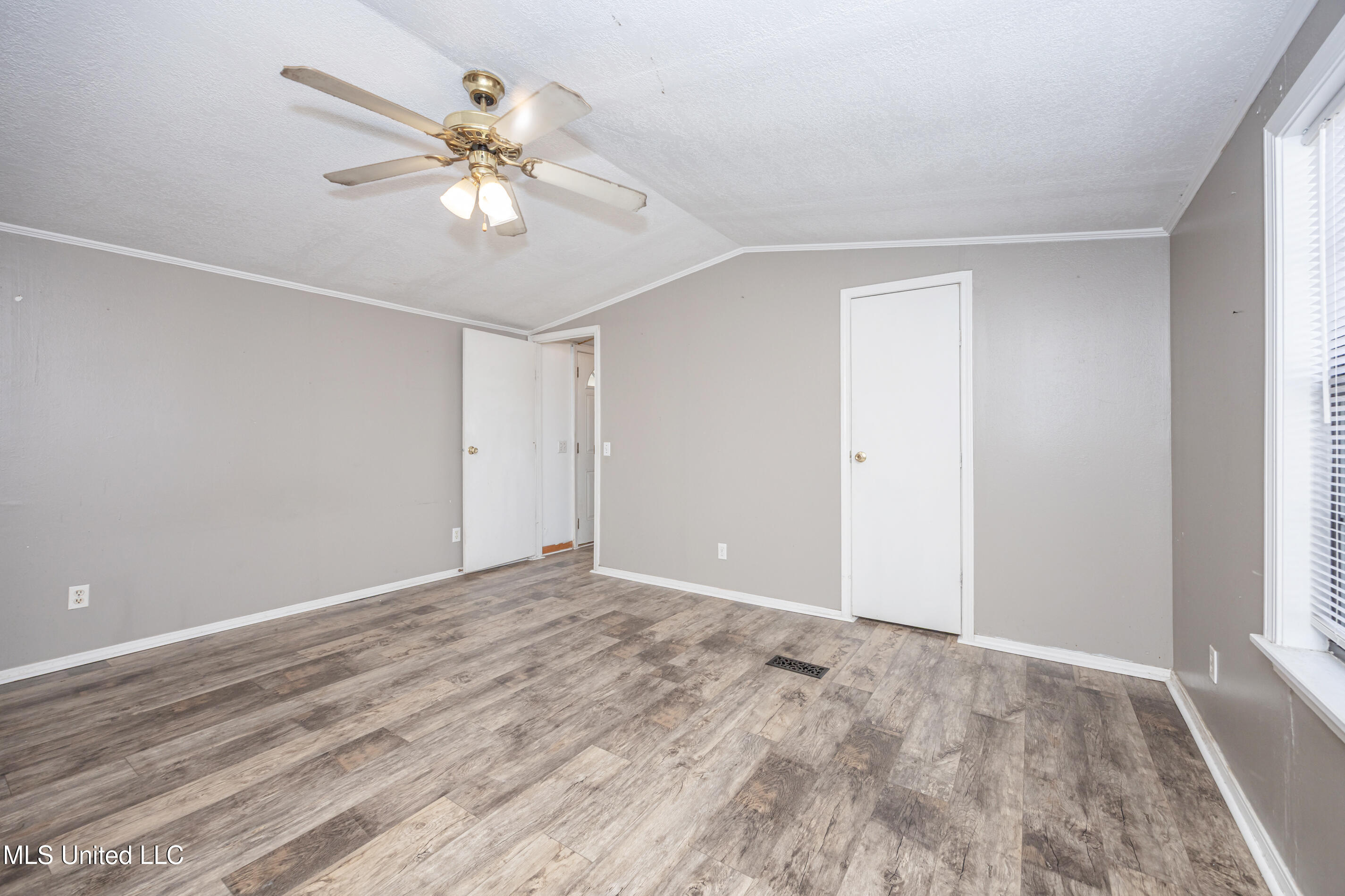 14208 Lily Orchard Road Moss Point, MS 39562 - Photo 17 of 67 IMG_7370