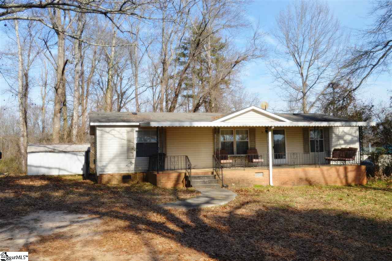 159 Campbell Lake Road Greer, SC 29651 - Photo 1 of 24 Gallery Image 1