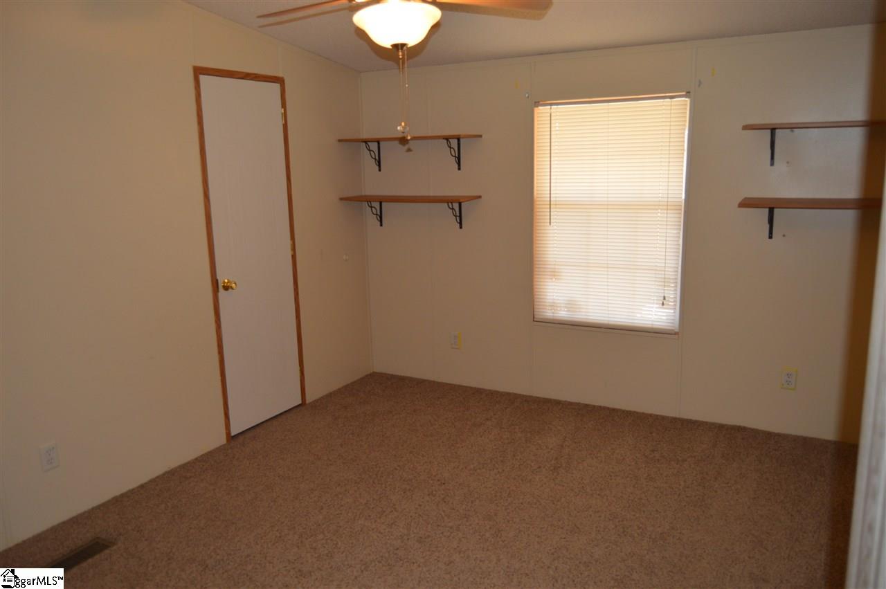 159 Campbell Lake Road Greer, SC 29651 - Photo 20 of 24 Gallery Image 20