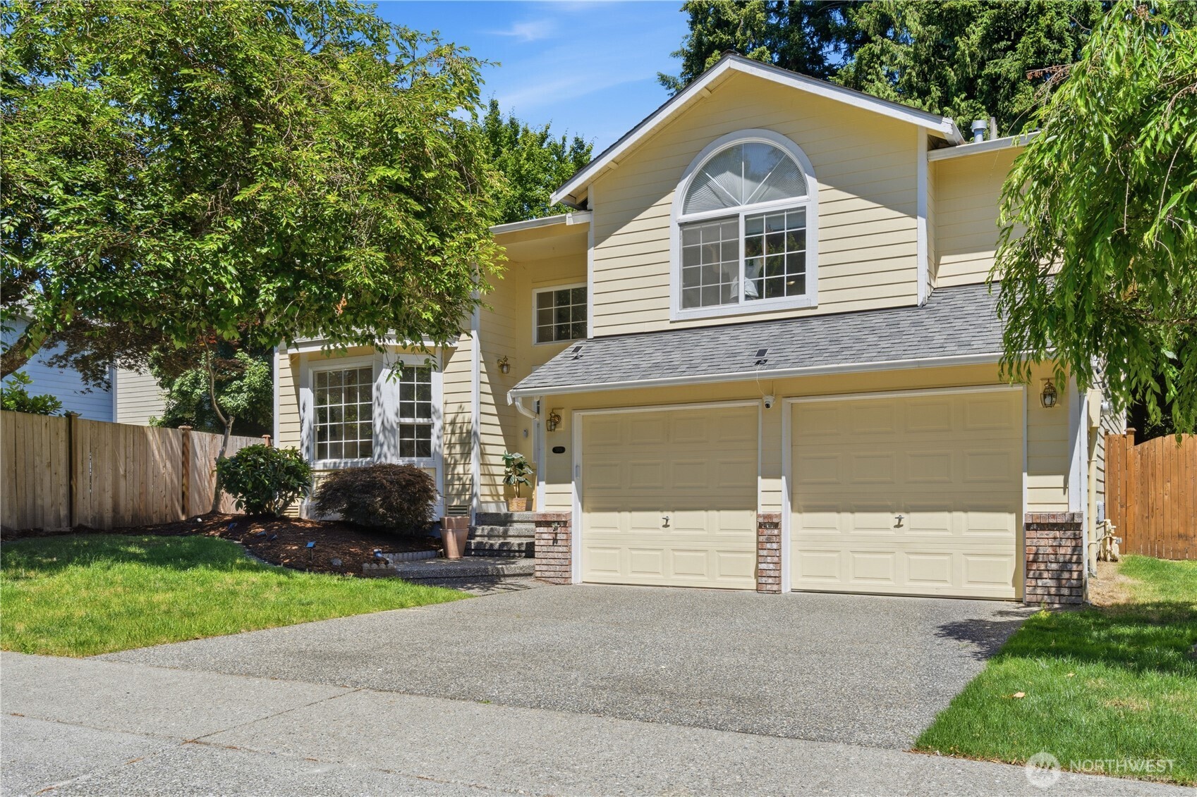 3103 200th Place Southeast Bothell, WA 98012 - Photo 2 of 38
