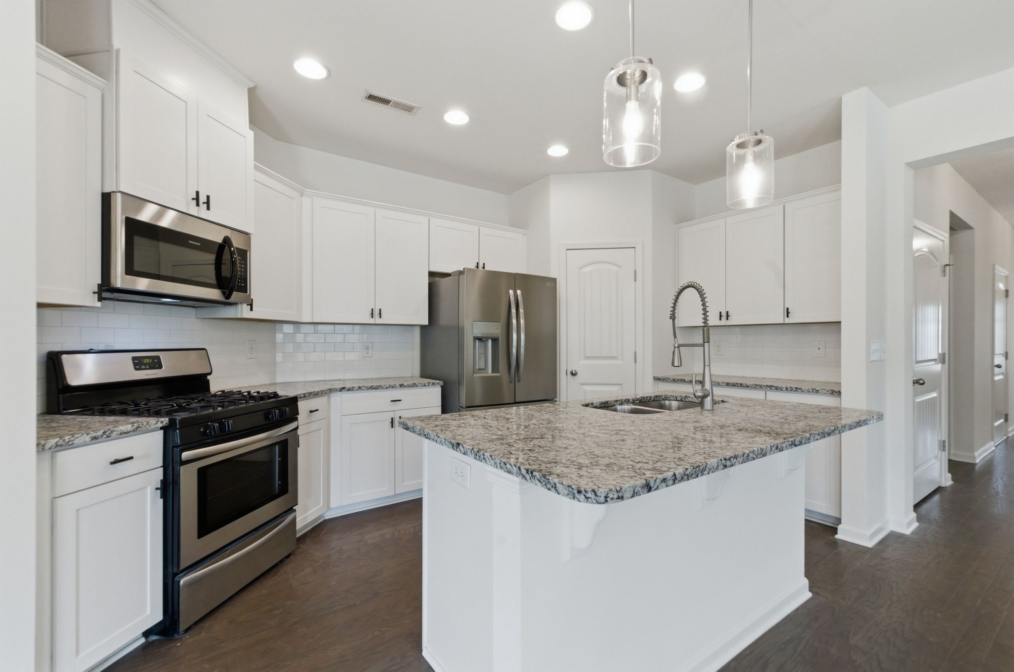 921 Carnation Drive Spring Hill, TN 37174 - Photo 10 of 31