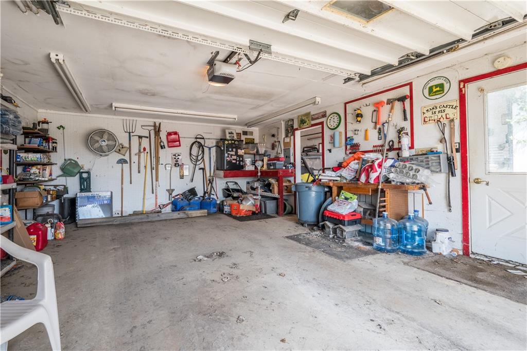 776 Mounts Road Washington, PA 15301 - Photo 28 of 40 a storage room with a garage