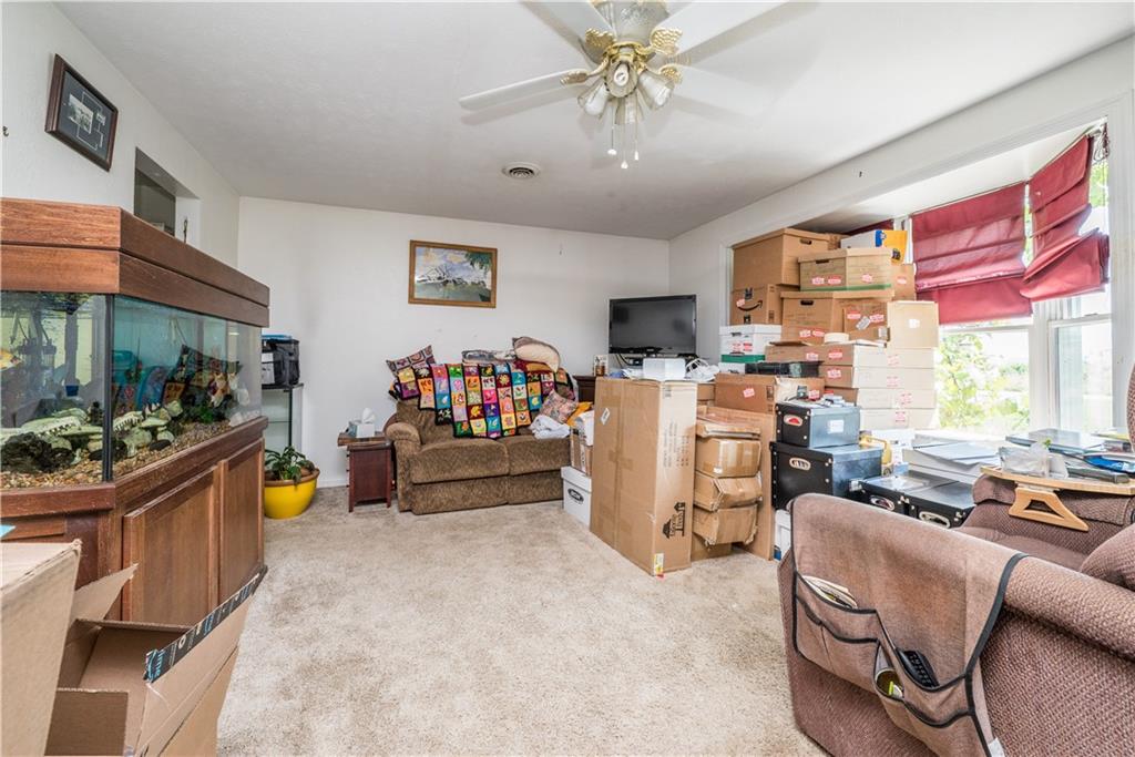 776 Mounts Road Washington, PA 15301 - Photo 6 of 40 a living room with furniture and a window