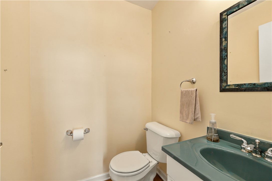 6071 Ridge Chapel Road Williamson, NY 14589 - Photo 19 of 47 Gallery Image 19