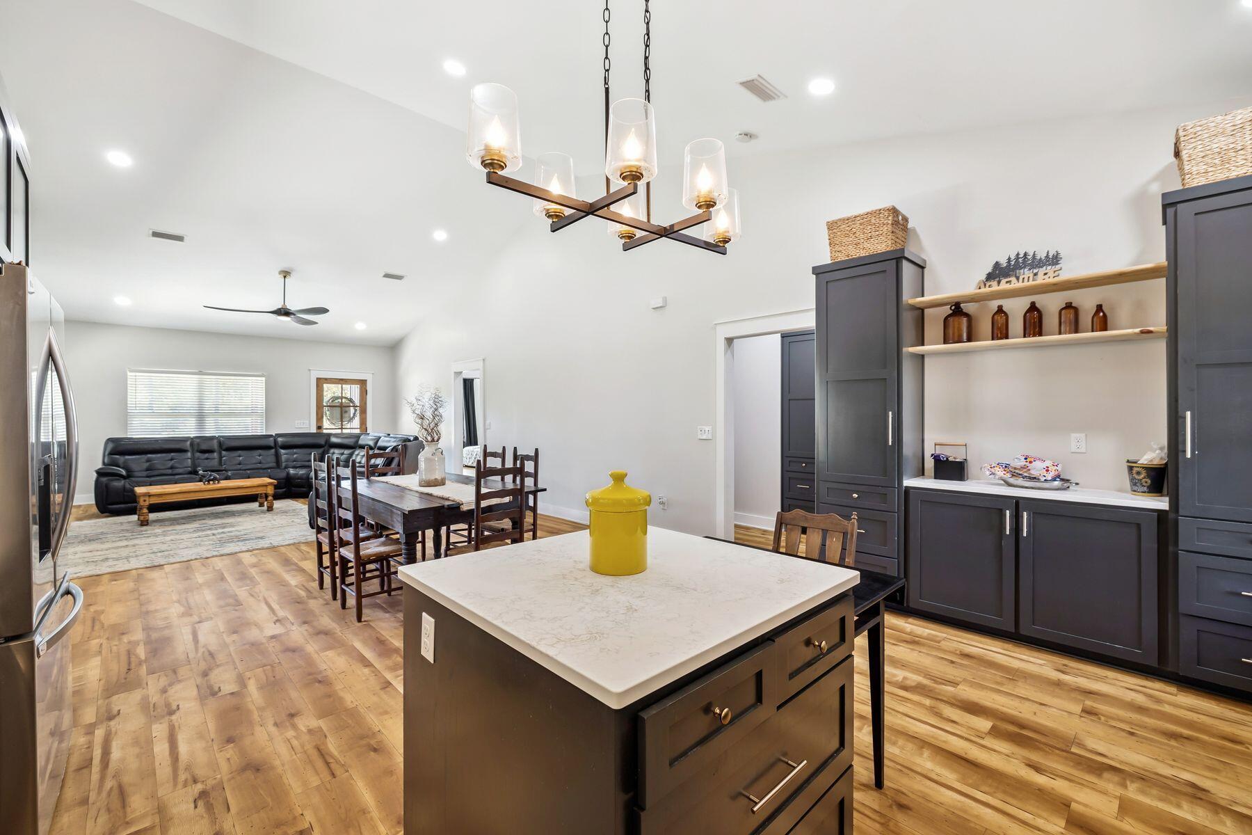 2228 Highway 90 Cottondale, FL 32431 - Photo 13 of 44 photo_online_013