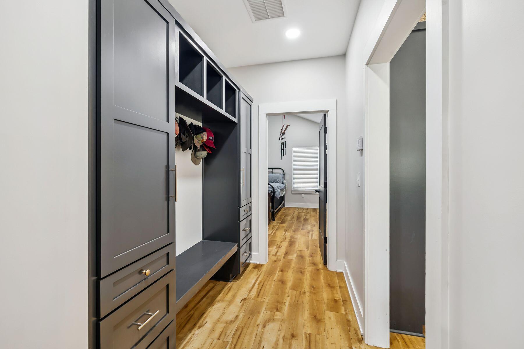 2228 Highway 90 Cottondale, FL 32431 - Photo 18 of 44 photo_online_018