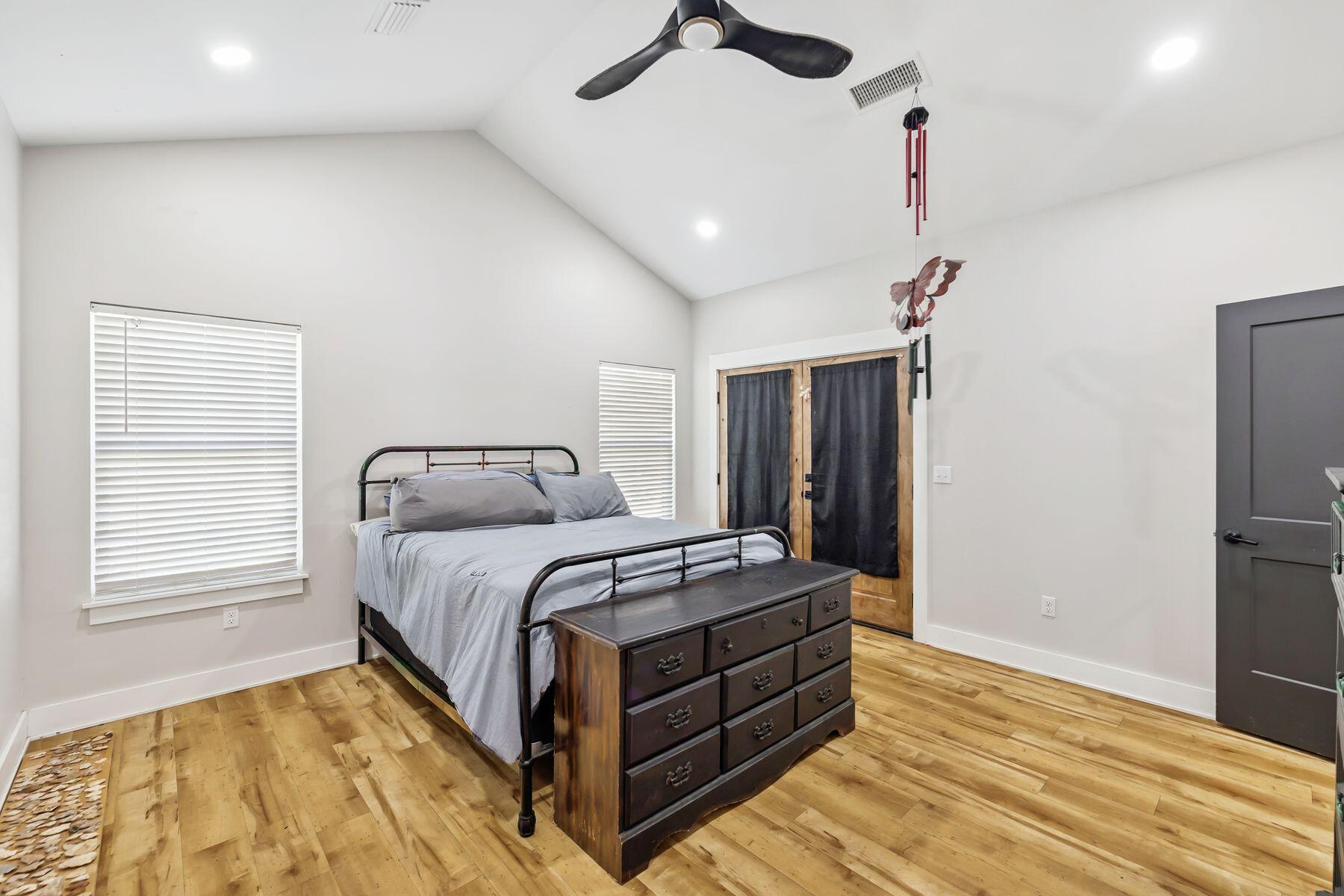 2228 Highway 90 Cottondale, FL 32431 - Photo 21 of 44 photo_online_021