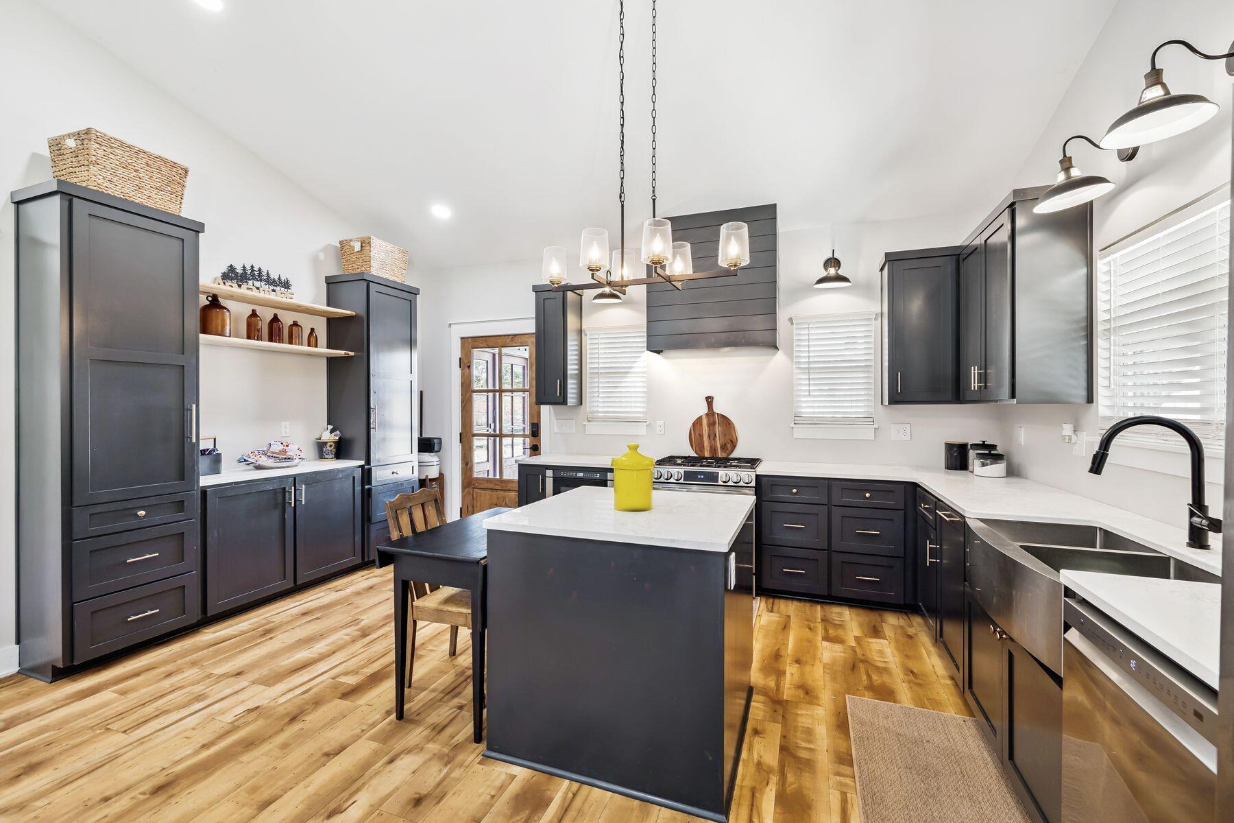 2228 Highway 90 Cottondale, FL 32431 - Photo 4 of 44 photo_online_004