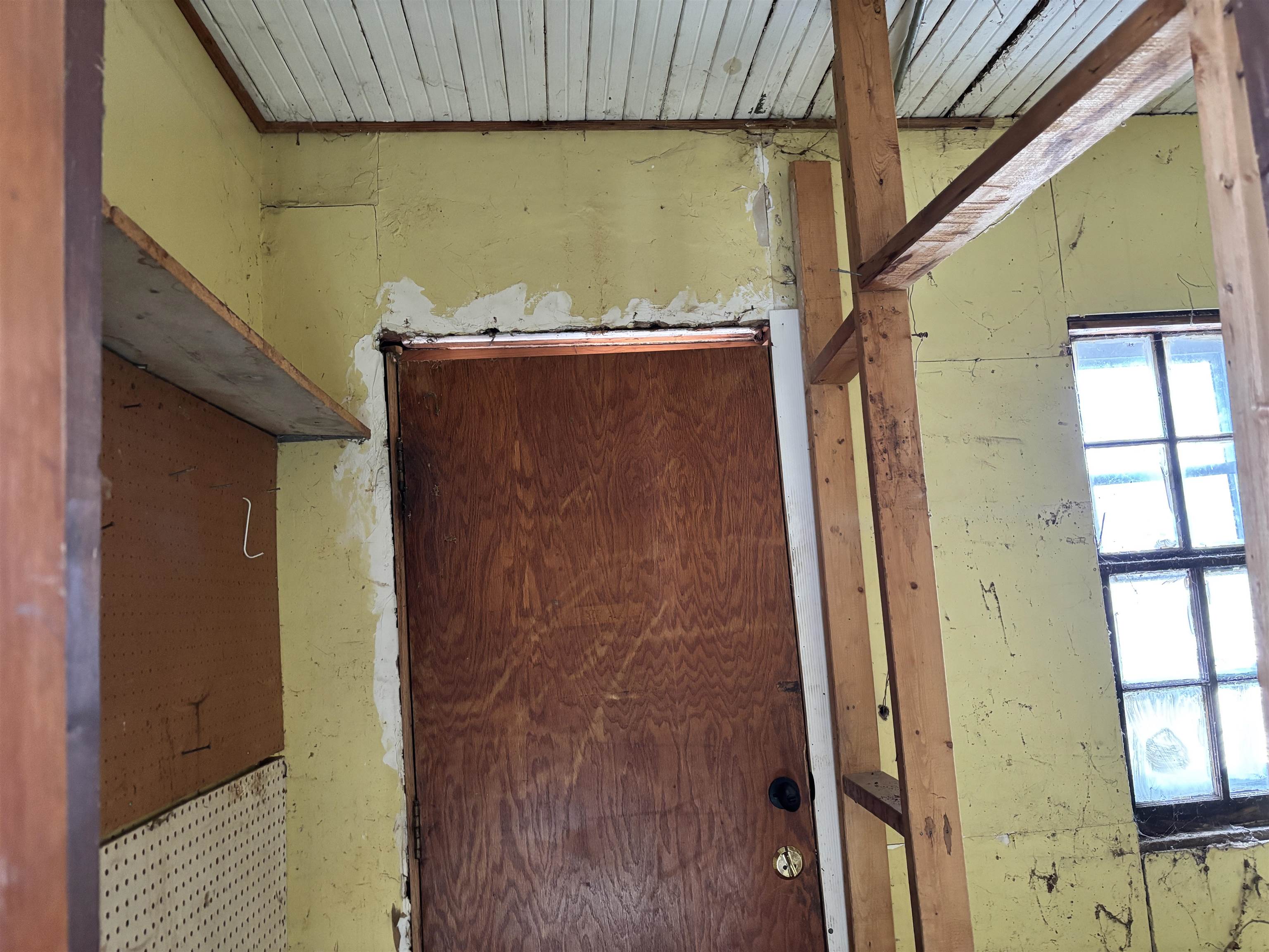 2120 Winnebago Street Madison, WI 53704 - Photo 16 of 32