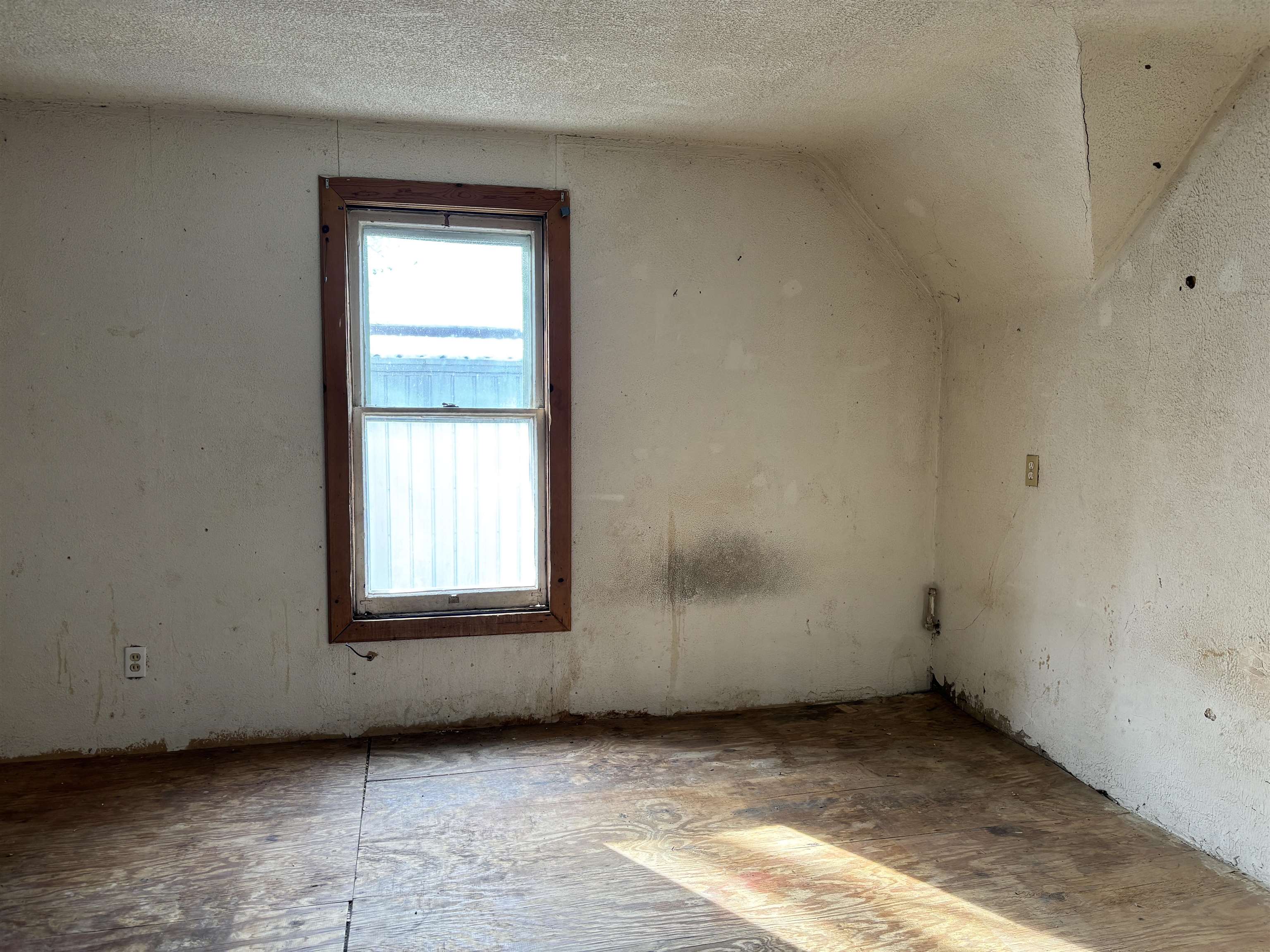 2120 Winnebago Street Madison, WI 53704 - Photo 22 of 32