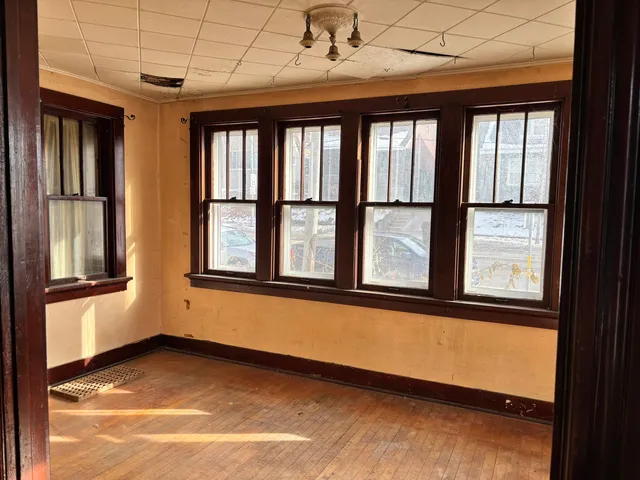 $300,000 | 2120 Winnebago Street, Madison, WI 53704