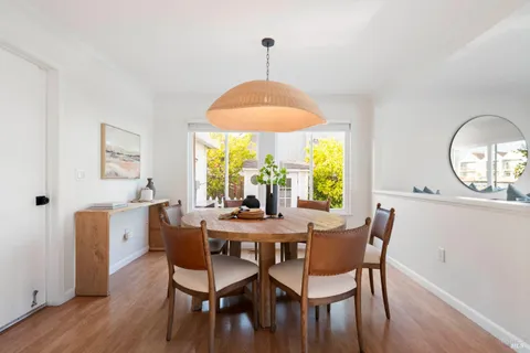 $2,600,000 | 182 Riviera Circle, Larkspur, CA 94939