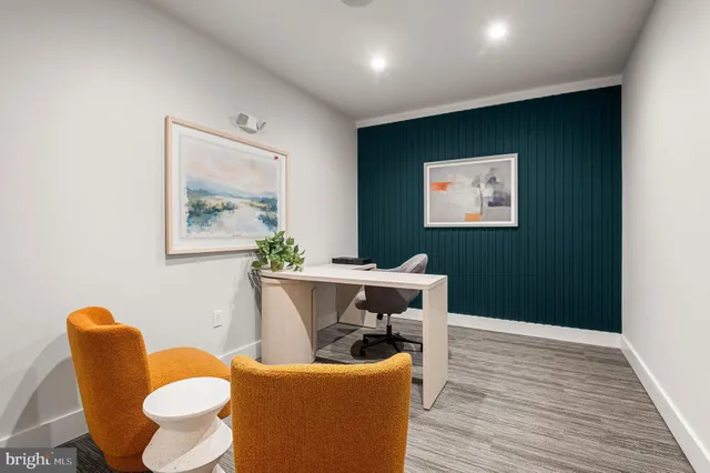 $1,900 | 26 South York Road, Unit 104, Hatboro, PA 19040