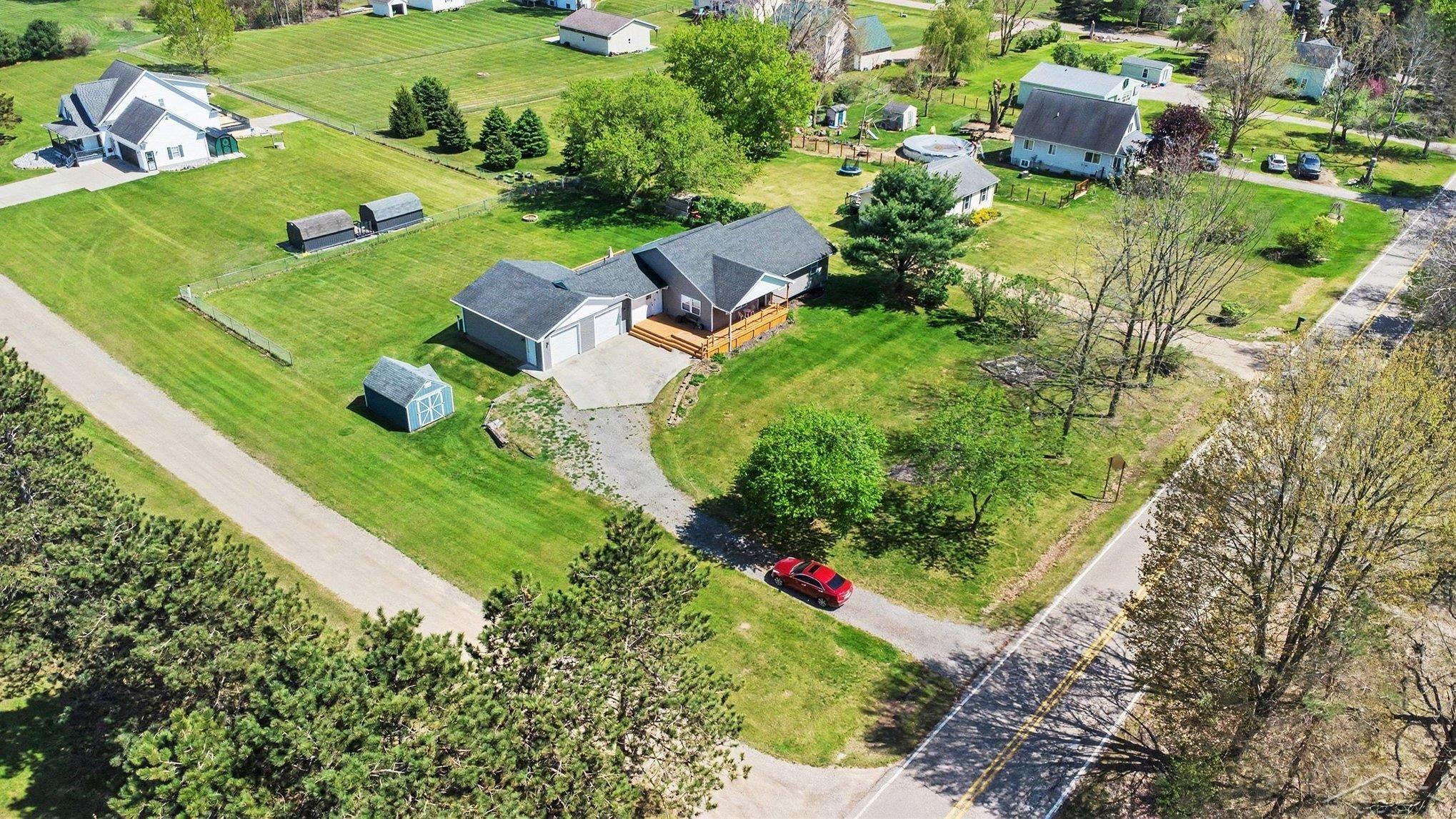 2700 Reed Road Lapeer, MI 48446 - Photo 2 of 27