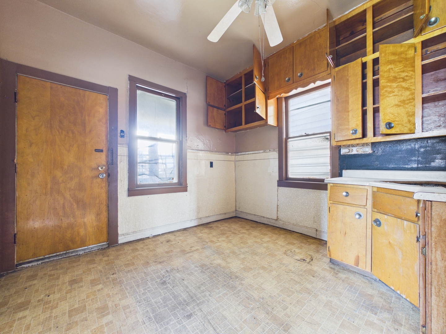 4734 South Racine Avenue Chicago, IL 60609 - Photo 10 of 32