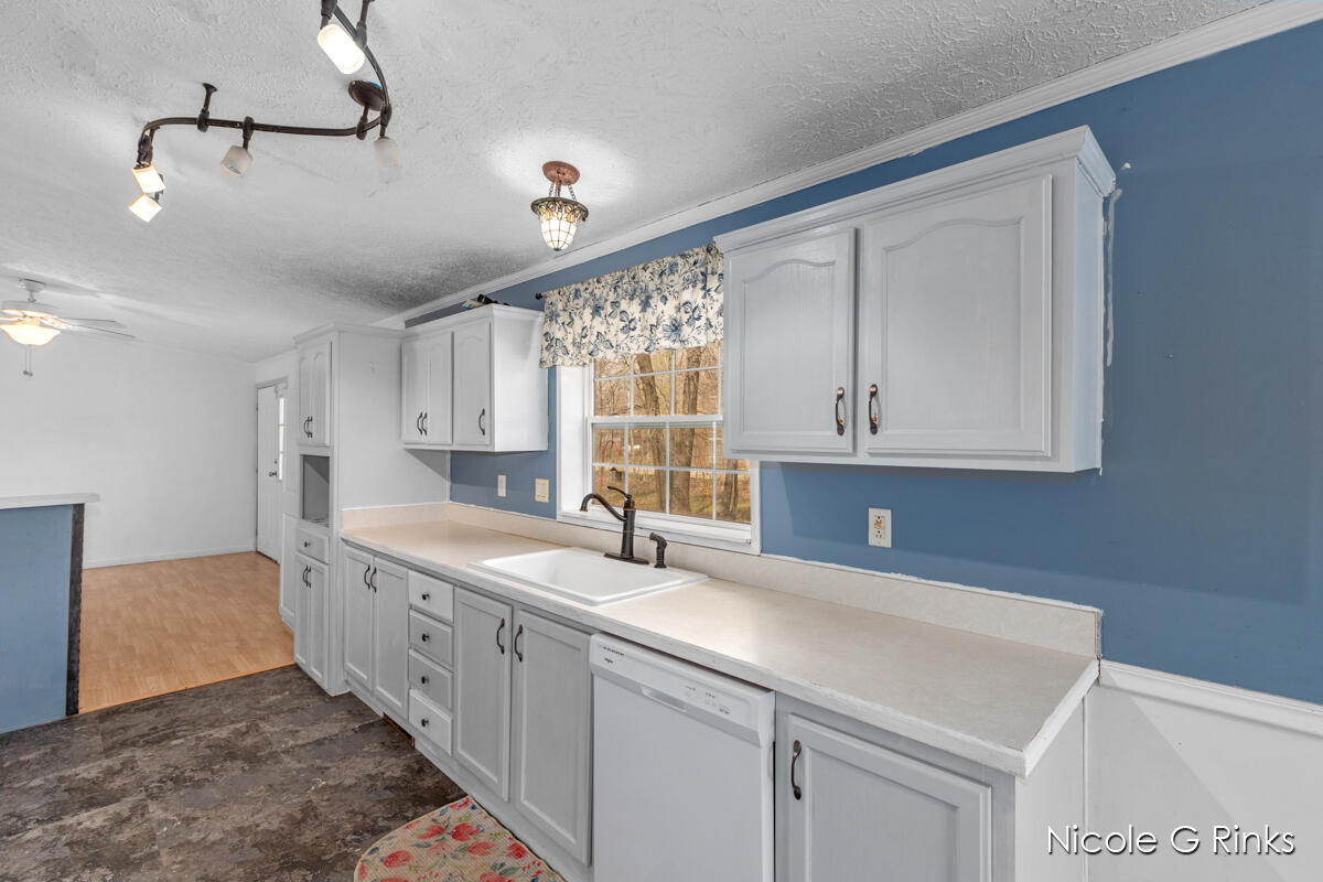 11166 East Bailey Road Ravenna, MI 49451 - Photo 11 of 35 IMG_1010
