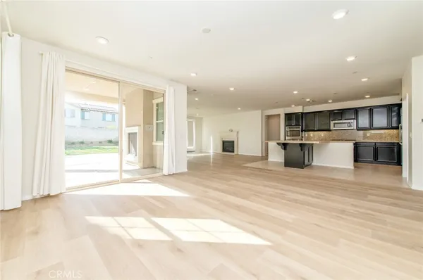 $4,500 | 7639 Las Brisas Court, Eastvale, CA 92880
