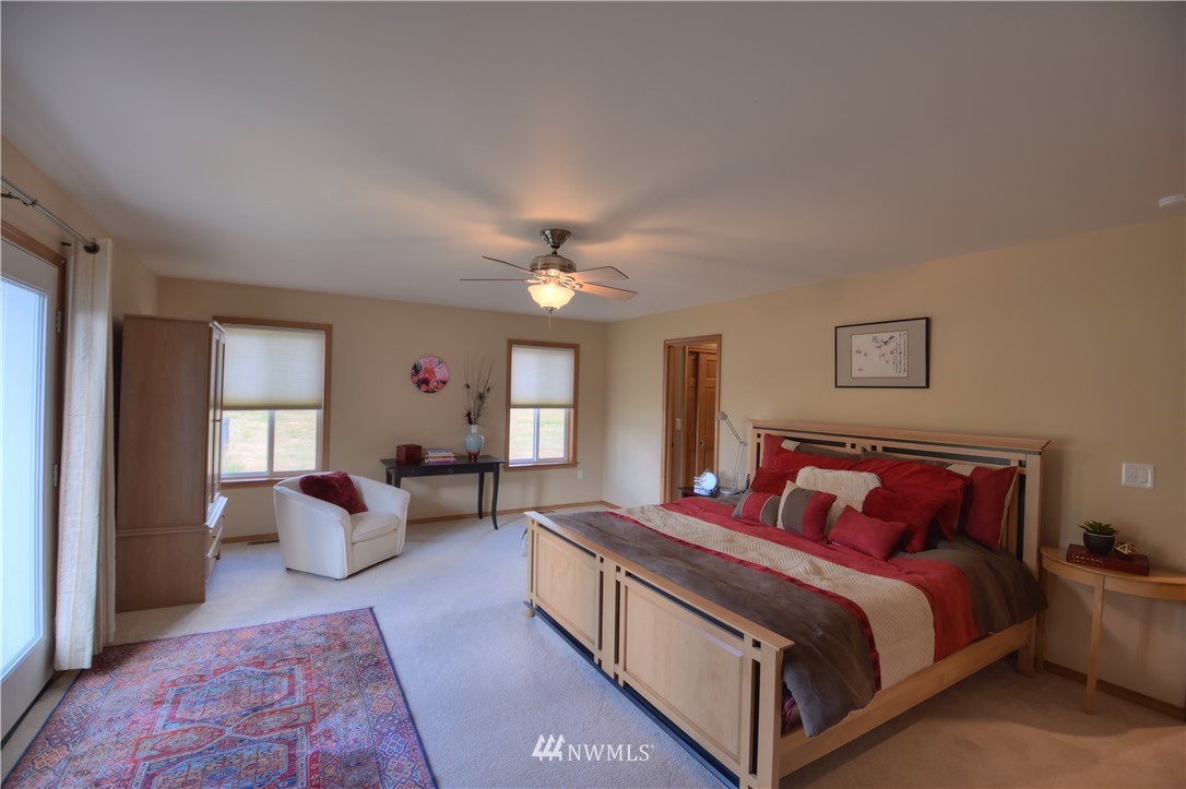12431 Moes Road Southeast Rainier, WA 98576 - Photo 19 of 25 Gallery Image 19