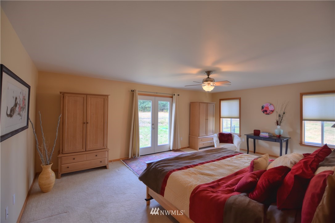 12431 Moes Road Southeast Rainier, WA 98576 - Photo 22 of 25 Gallery Image 22