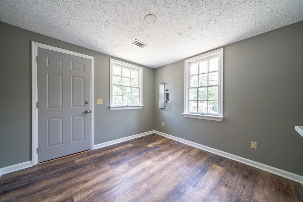 2740 9th Street Columbus, GA 31906 - Photo 8 of 22
