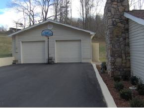 136 Morton Road, Unit 1 Hampton, TN 37658 - Photo 4 of 7 Photo 4