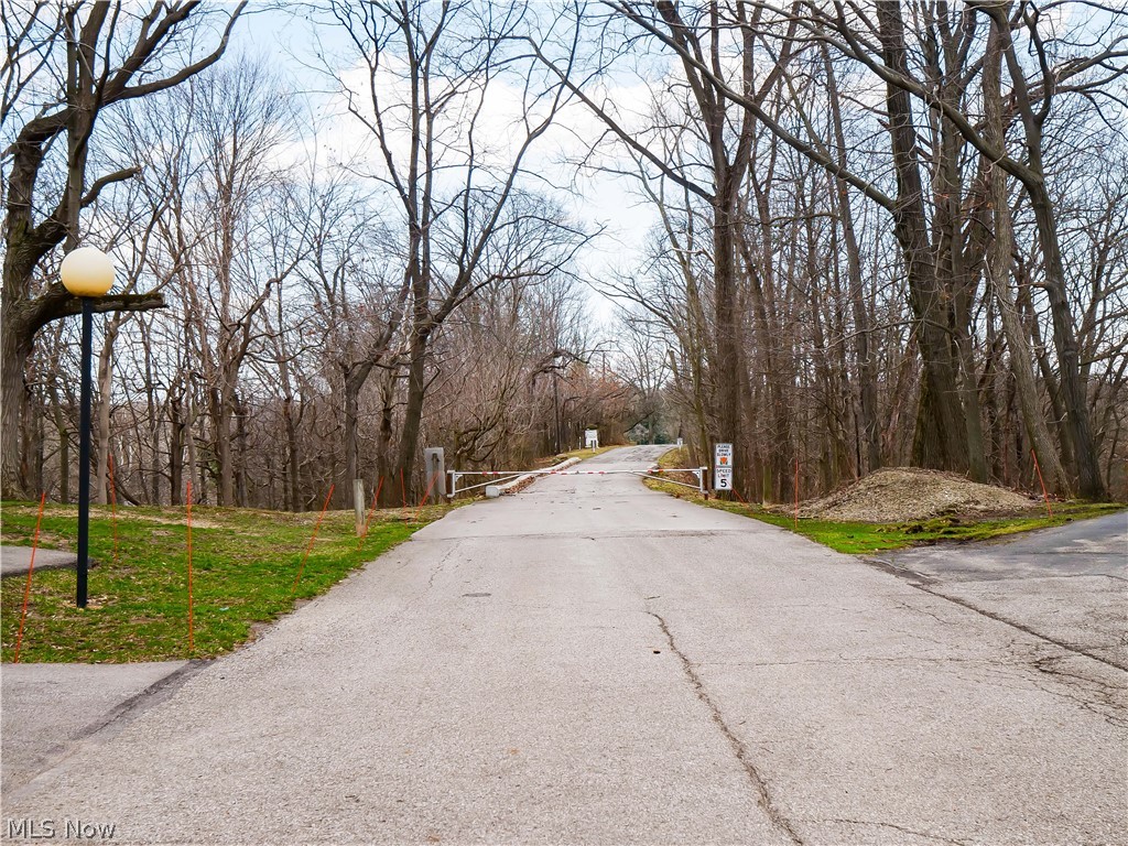 1207 West River Road North, Unit D3 Elyria, OH 44035 - Photo 28 of 32
