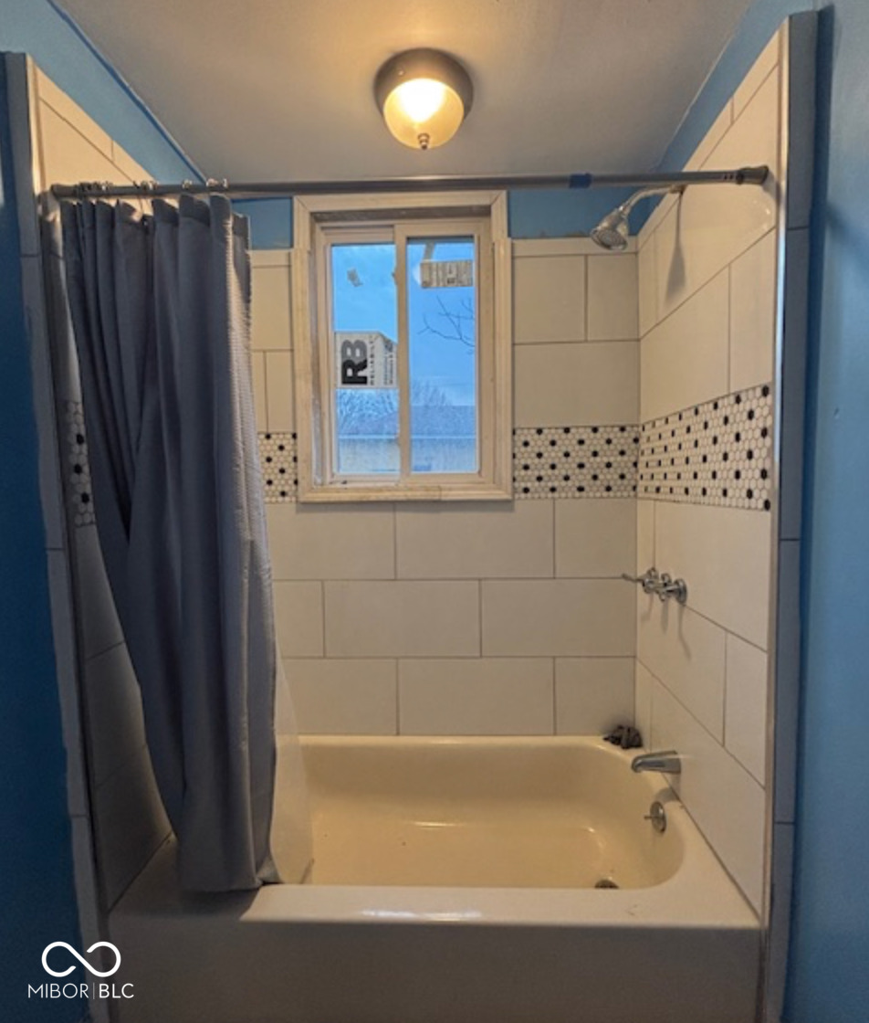 1425 West 9th Street Anderson, IN 46016 - Photo 22 of 35