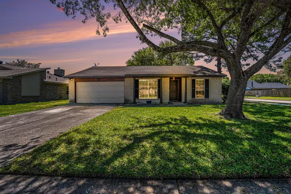 $275,000 | 454 Buoy Road, Houston, TX 77598