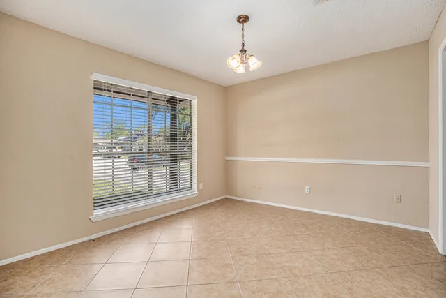 $280,000 | 454 Buoy Road, Houston, TX 77598