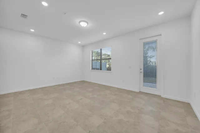 $2,850 | 7582 Southwest Linus Lane, Stuart, FL 34994