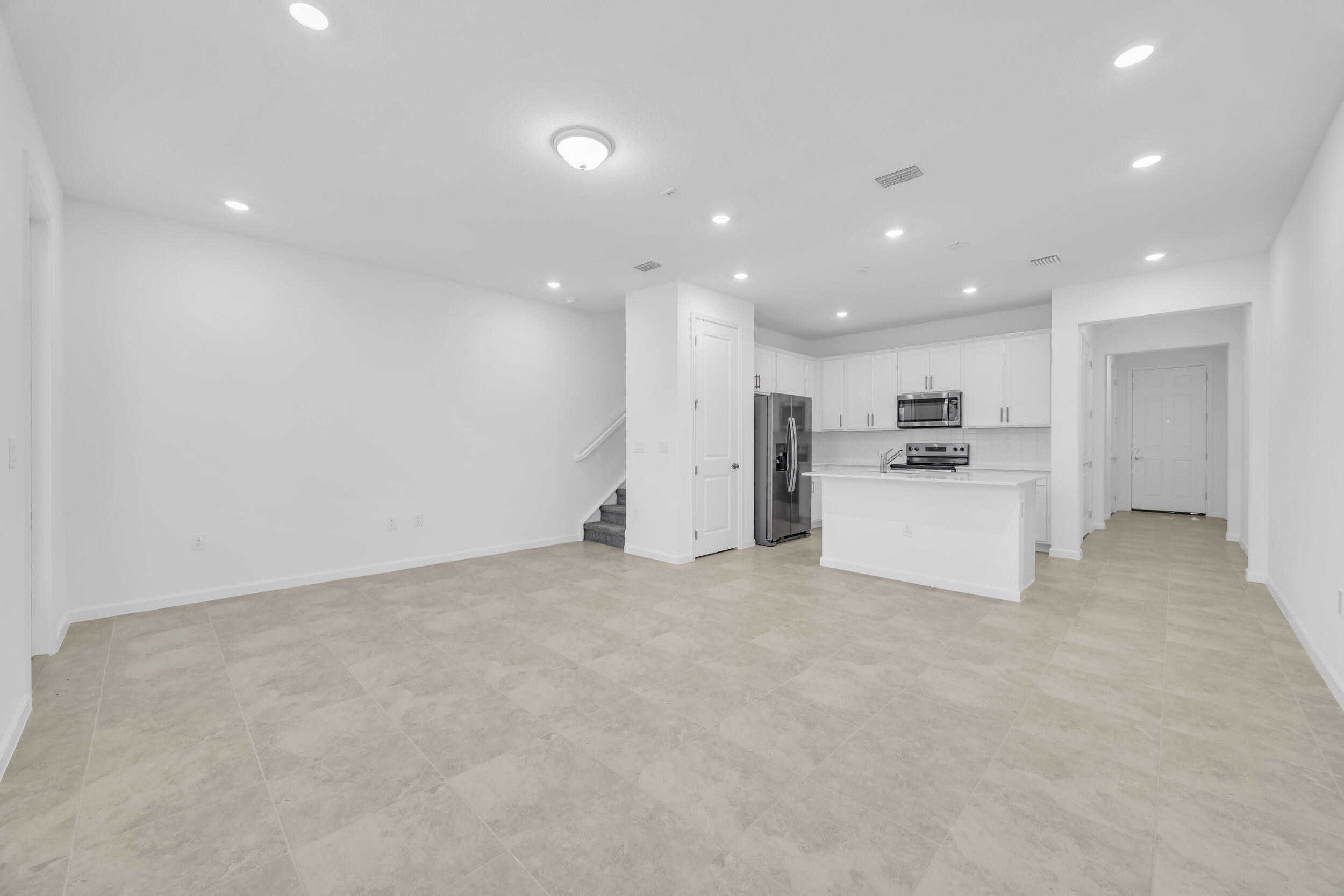 7582 Southwest Linus Lane Stuart, FL 34994 - Photo 3 of 37 11_8p3a0521