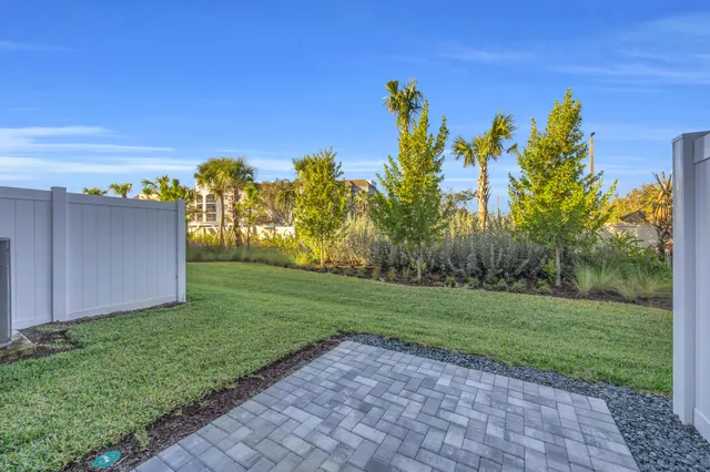 $2,850 | 7582 Southwest Linus Lane, Stuart, FL 34994