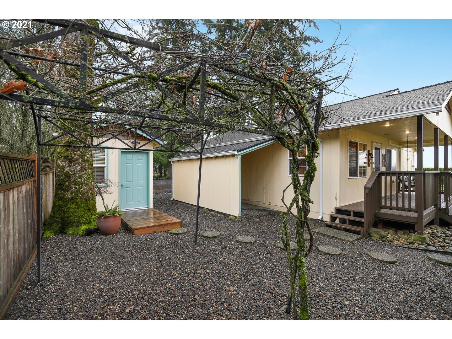 53855 Ring A Ring Road Scappoose, OR 97056 - Photo 22 of 32 Gallery Image 22