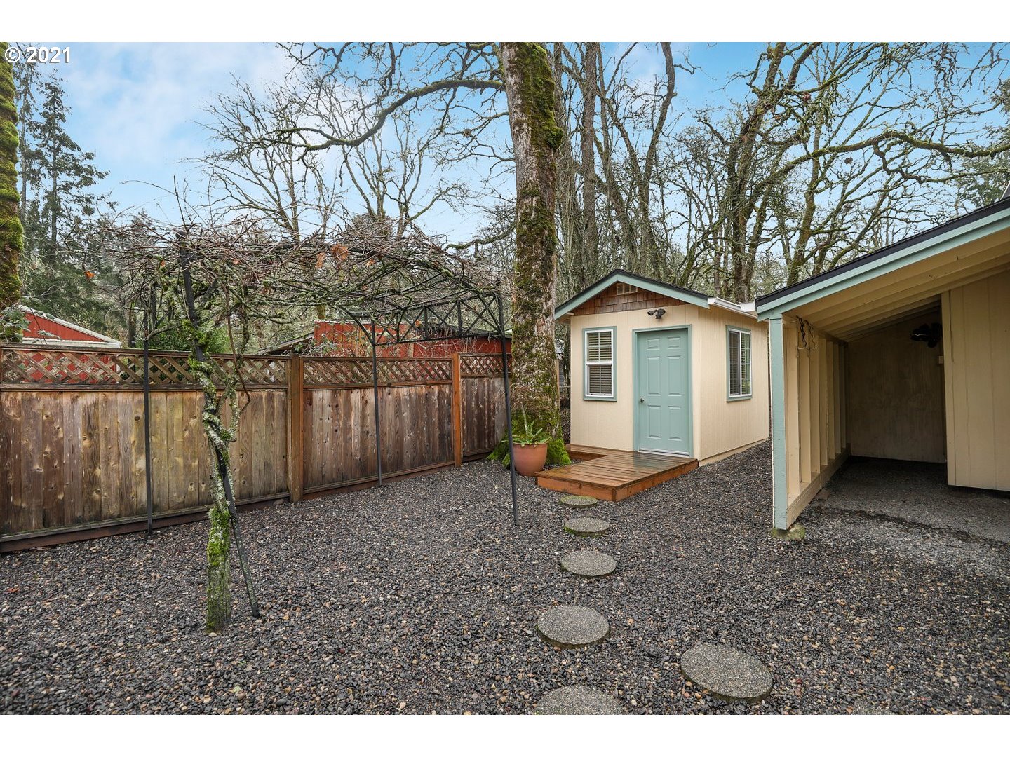 53855 Ring A Ring Road Scappoose, OR 97056 - Photo 23 of 32 Gallery Image 23
