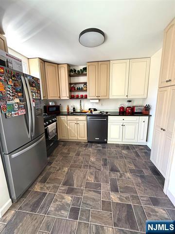 1 Courrier Place Rutherford, NJ 07070 - Photo 3 of 11