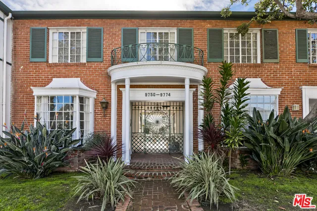 $3,995 | 9756 West Olympic Boulevard, Beverly Hills, CA 90212