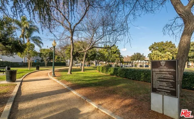 $3,995 | 9756 West Olympic Boulevard, Beverly Hills, CA 90212