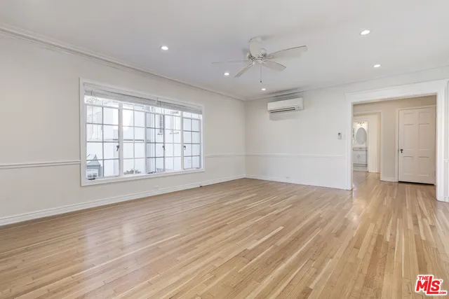 $3,995 | 9756 West Olympic Boulevard, Beverly Hills, CA 90212